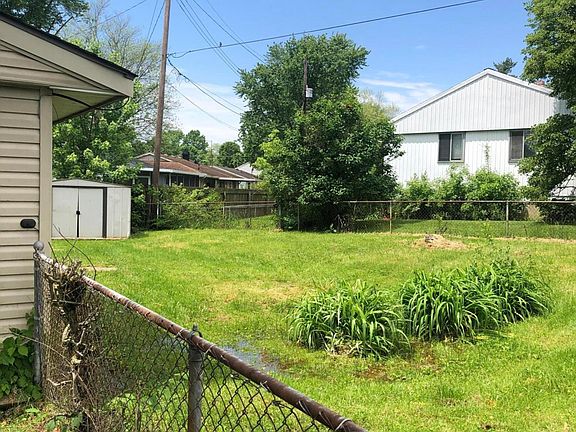 3rd image of 1805 Frank Dr