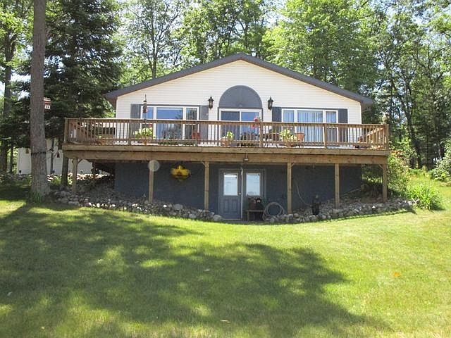 1st image of 3889 Miller Dr