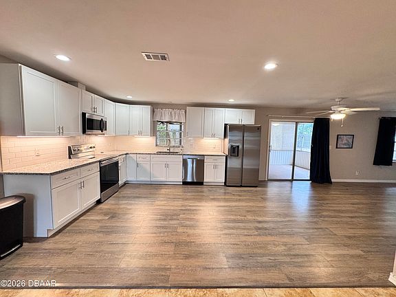 5th image of 6 Ocean Cir