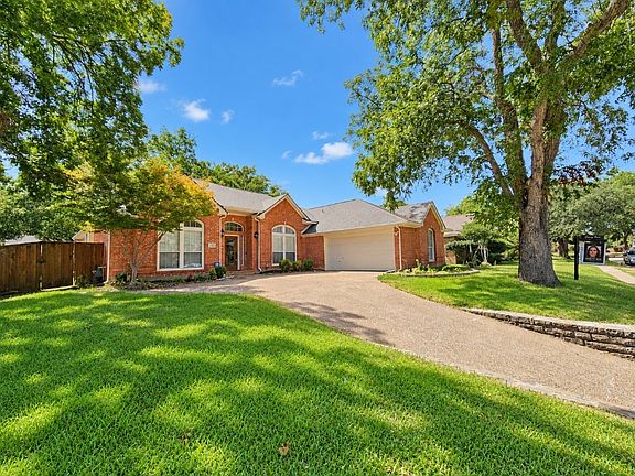 2nd image of 4213 Pecan Grove Ln