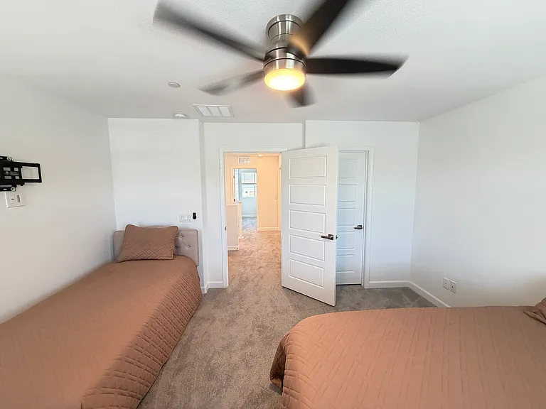 125 Silent Mountain Ave — Photo 24