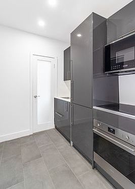 2nd image of 103 Macdougal St #34
