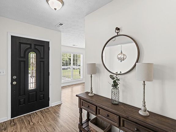 5th image of 7065 Valley Landing Ct