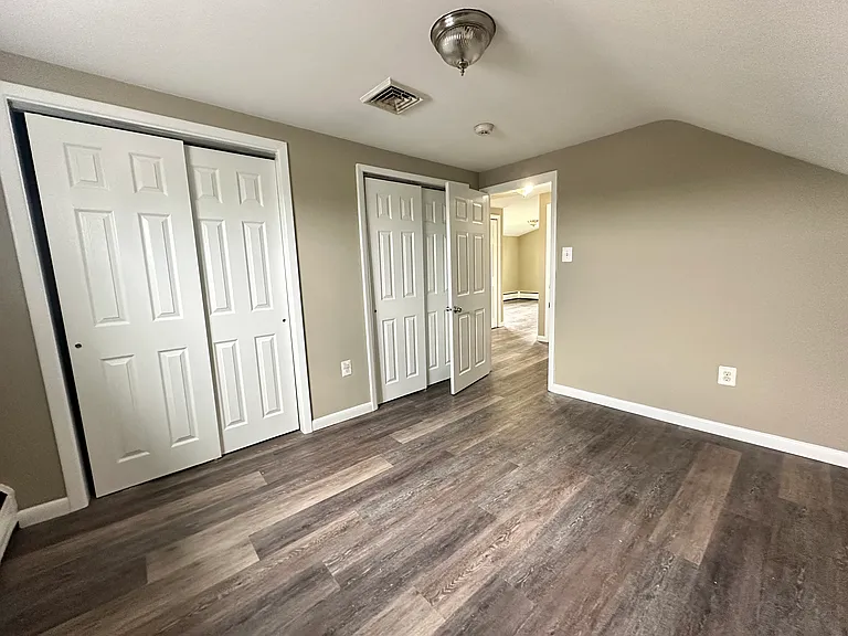 1301 N Gravel Pike #B — Photo 13