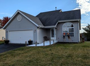 8311 Rubicon Trl, Rockford, IL 61107