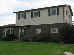 2355 E Prairie Chapel Rd, Hillsboro, IN 47949