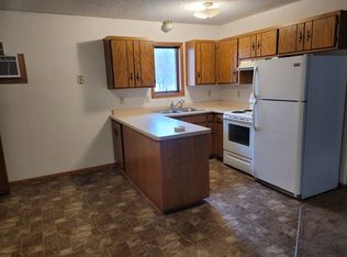 5797 Laverne Cir APT 4, Baxter, MN 56425