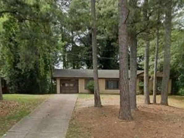 1035 Worley Dr, Marietta, GA 30066