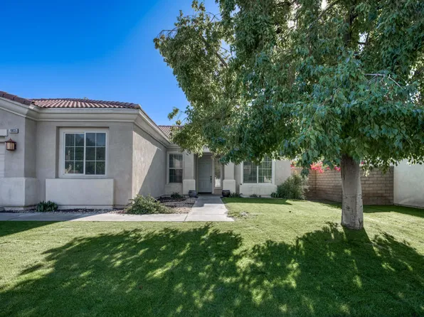 79835 Parkway Esplanade N, La Quinta, CA 92253