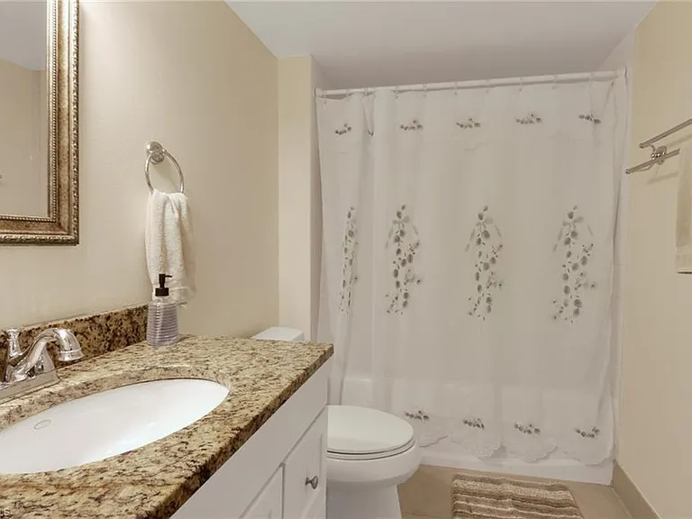 1195 Wildwood Lakes Blvd #202 — Photo 19