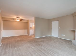 7613 Flint St #6-605A, Overland Park, KS 66214