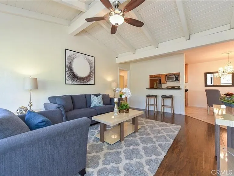 1345 Cabrillo Park Dr — Photo 1