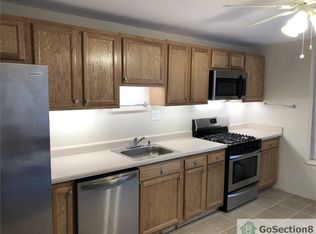 828 N Kenwood Ave, Baltimore, MD