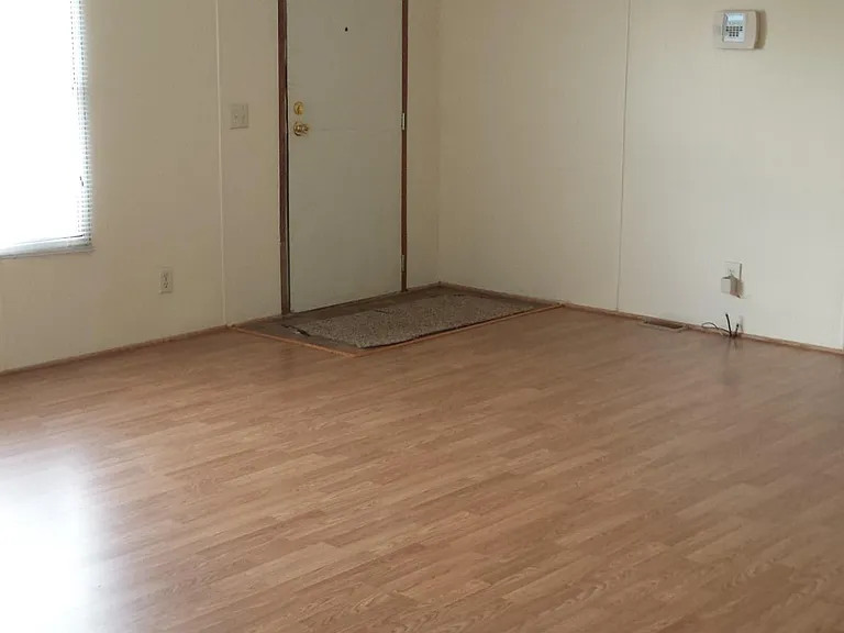 7316 Acropolis Dr — Photo 11