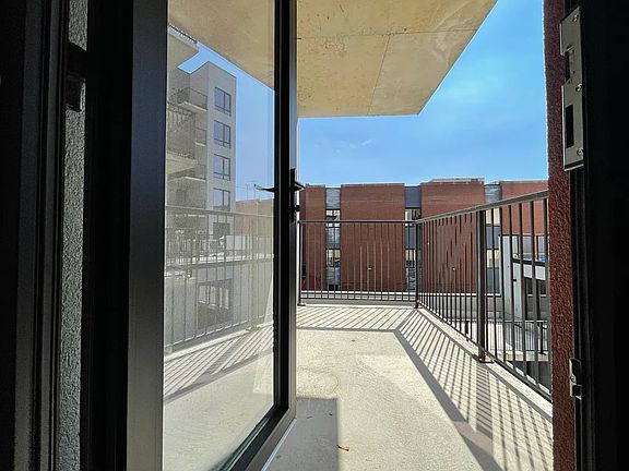 5th image of 880 Rogers Ave #417