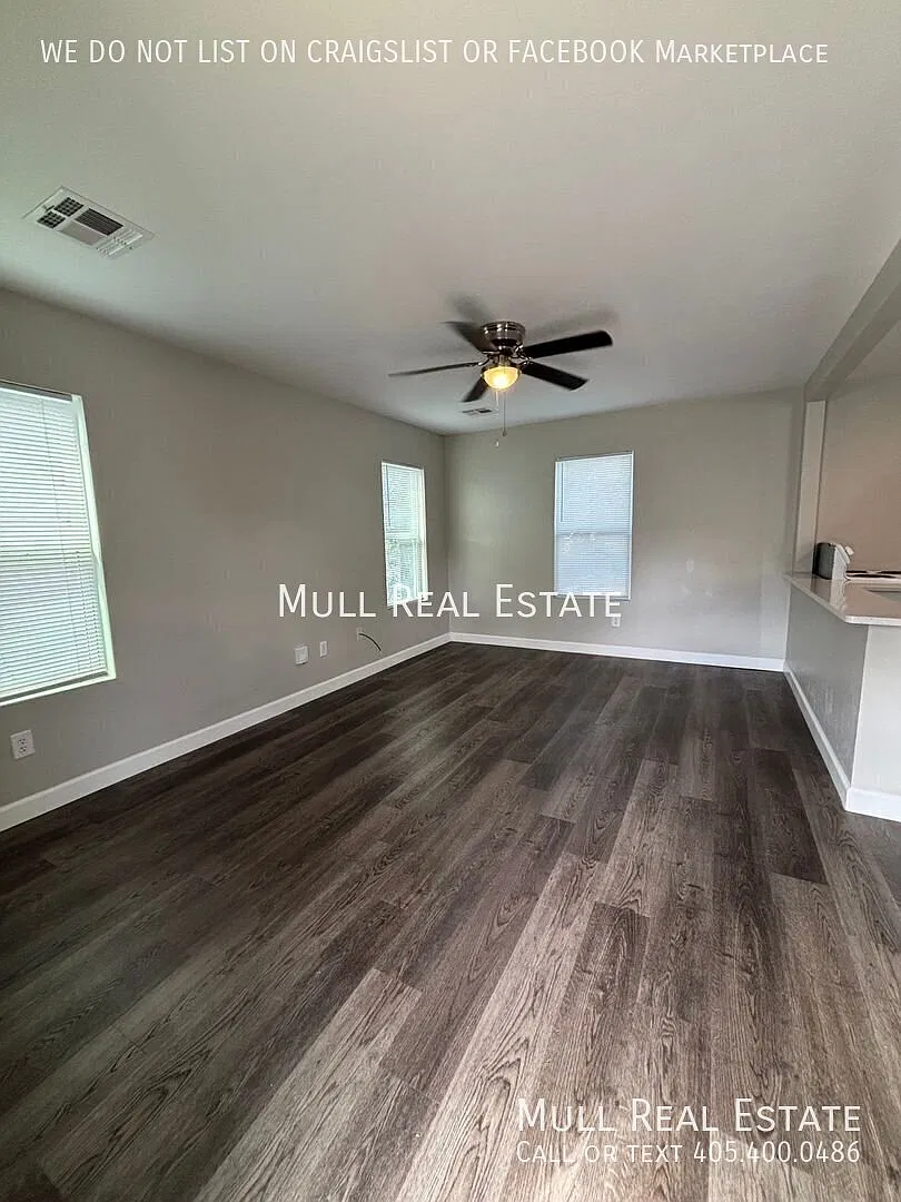 Top to bottom Renovated 2 bed 1 bath home for rent in NW OKC! — Photo 3