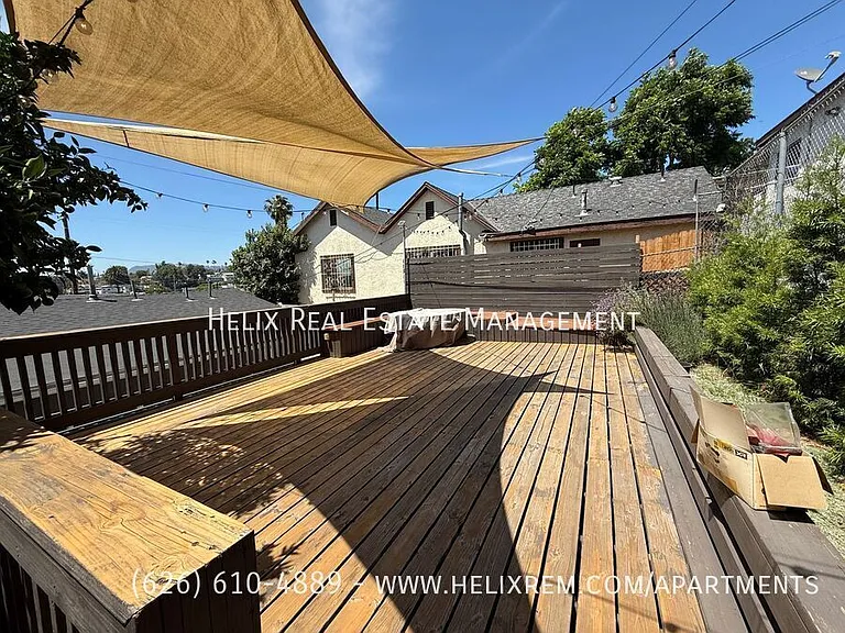 812 Merwin St — Photo 32