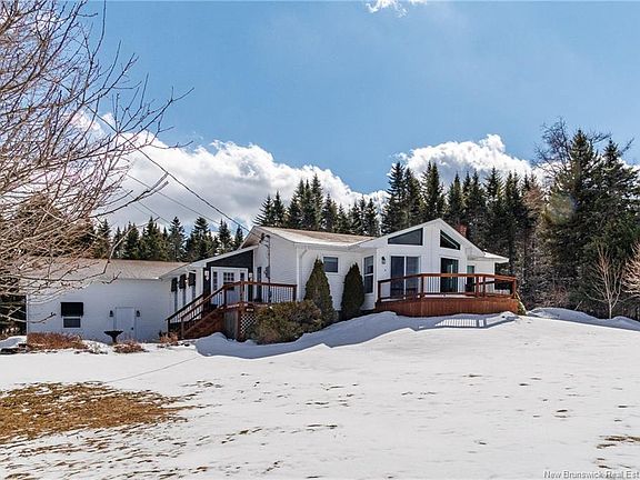 3rd image of 144 Taylor Lake Rd