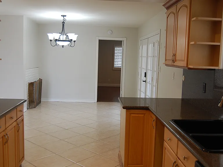 1514 E Trenton Ave — Photo 11