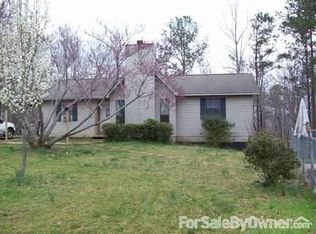 40 Rob Rd, Alexander City, AL 35010