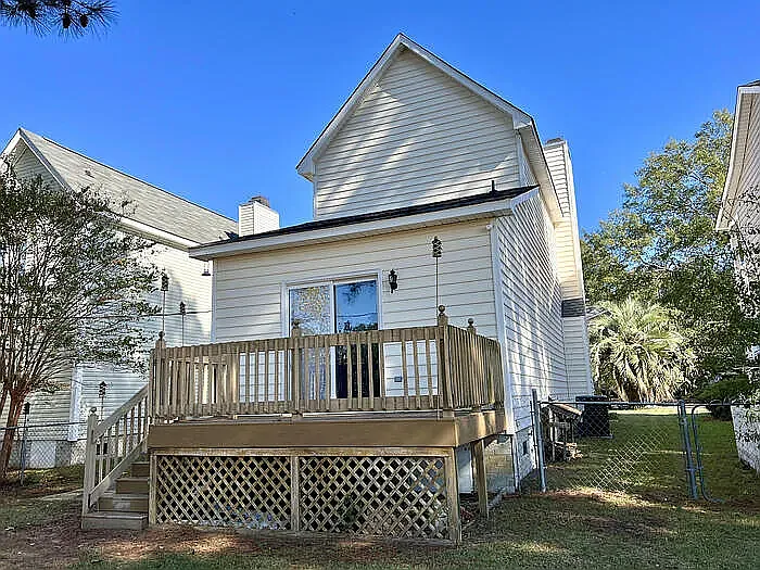 102 Ashley Ct — Photo 40
