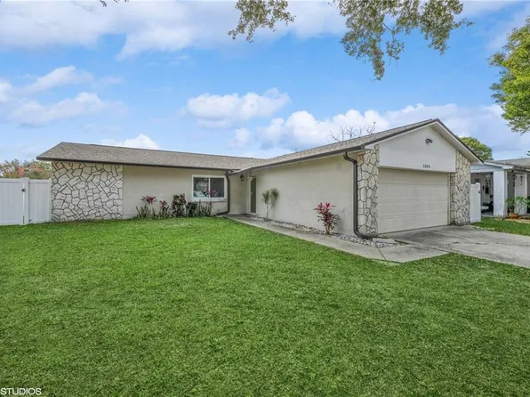 8309 Rolling Log Dr, Orlando, FL 32817