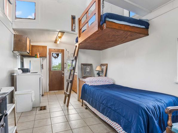 714 Peaceful Valley Rd