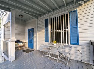 2809 Bernardo De Galvez Ave, Galveston, TX 77550
