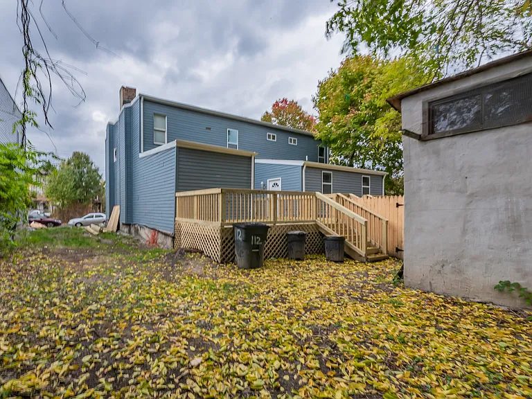 426 Borland St — Photo 14