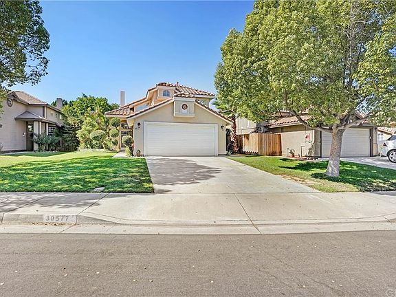 2nd image of 30577 Lake Pointe Dr
