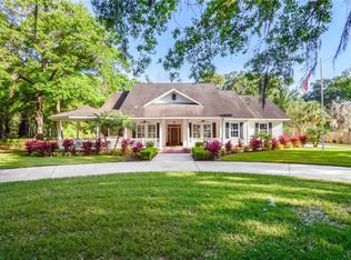 1431 Cowart Rd, Plant City, FL 33567