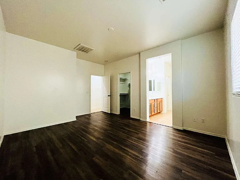 7216 N 72nd Dr — Photo 12