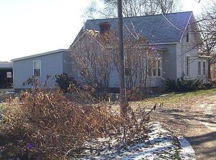 8677 Ridge Rd, Girard, PA 16417