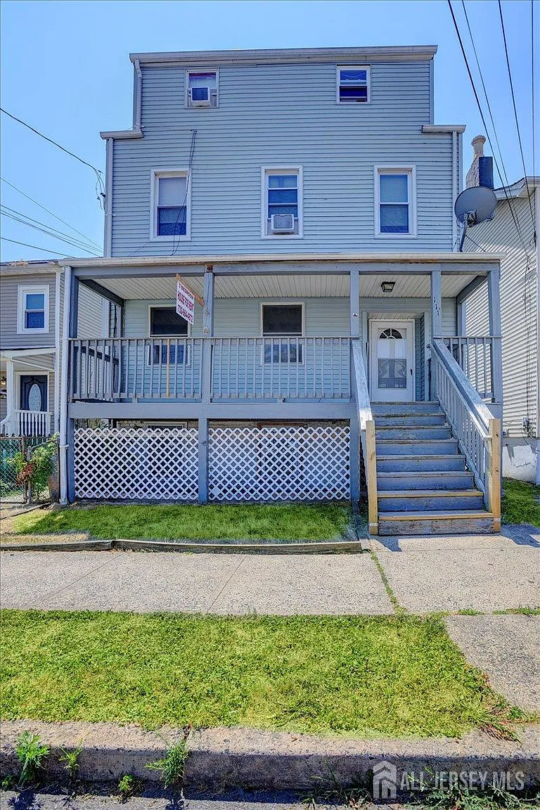 111 John St photo 1