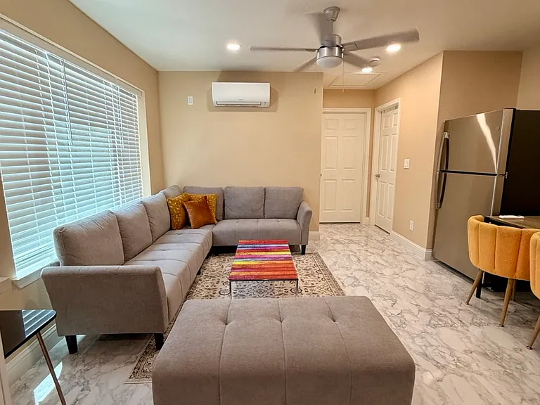 3110 Enfield St #B — Photo 47