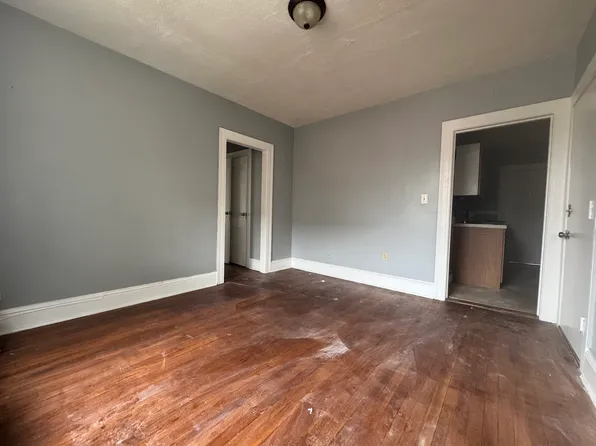 106 Rowe Ave #3N, Hartford, CT 06106