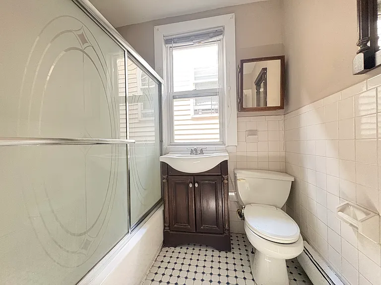 61 Wade St #1 — Photo 8