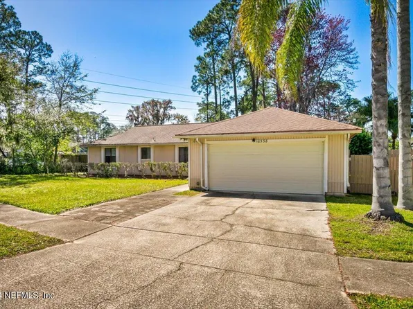 10538 DOCKSIDER Drive E, Jacksonville, FL 32257