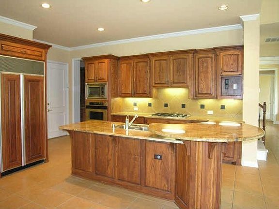 4th image of 6004 Old South Ct