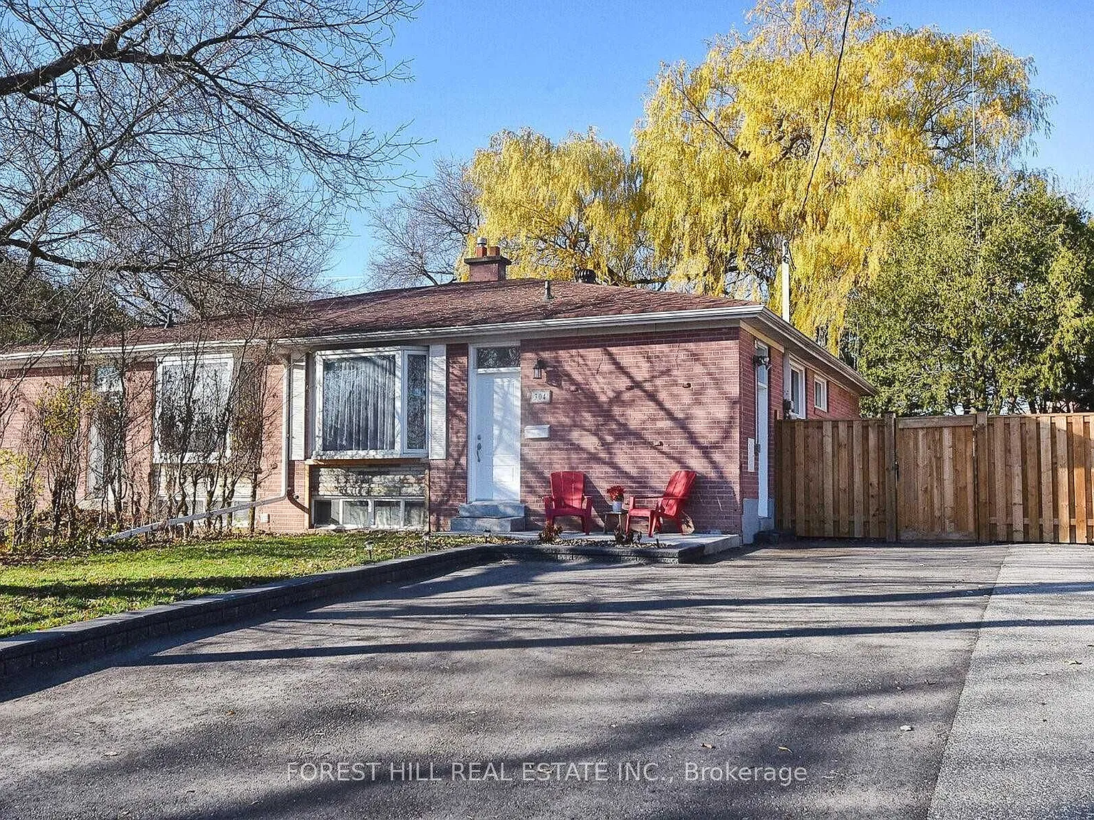 3 bed, $2,500 — Photo 1