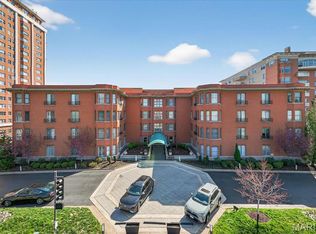 750 S Hanley Rd APT 54, Saint Louis, MO
