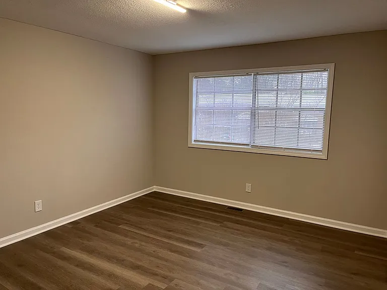 506 N Greensboro St #23 — Photo 8