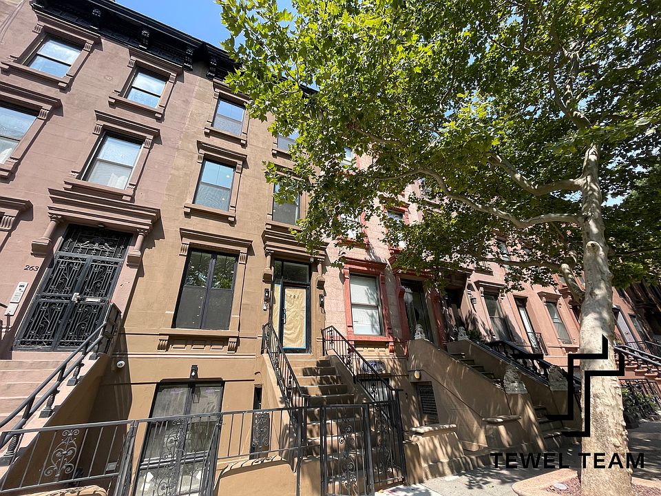 1st image of 261 W 131st St