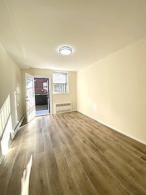 3rd image of 165-18 Northern Blvd #2