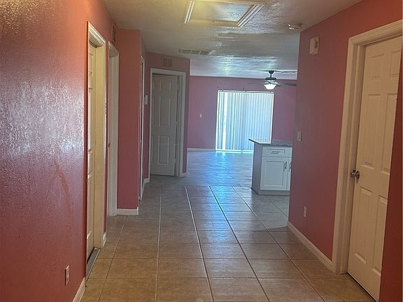 2nd image of 4628/4630 26th St SW