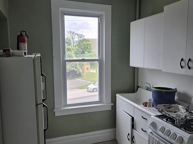 3112 Main St — Photo 4