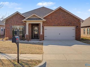 126 Shrewsberry Dr, New Market, AL 35761