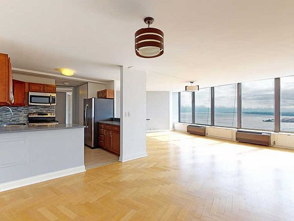 5th image of 505 N Lake Shore Dr APT 5608
