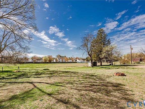 4th image of 8236 Lee Davis Rd