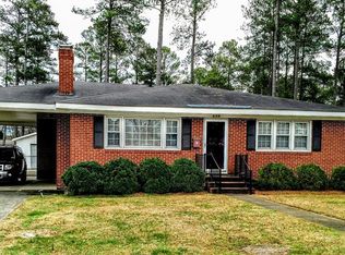 638 Raleigh St, Roanoke Rapids, NC 27870